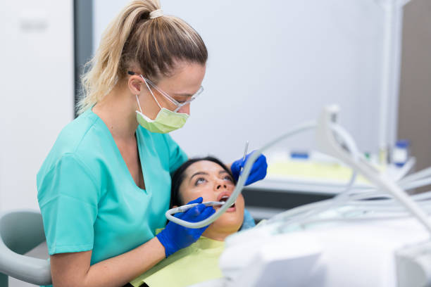 Best Broken or Cracked Tooth Emergency Dentist in Bacliff, TX